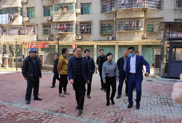 进贤县副县长舒丹莅临进贤县基础教育提升改造工程项目调研6003.jpg