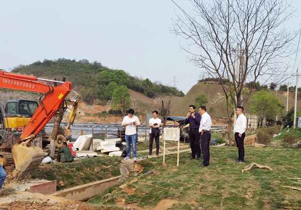 南昌市政建设集团党委书记董事长徐旭麦园垃圾填埋场终期封场工程检查6002.jpg