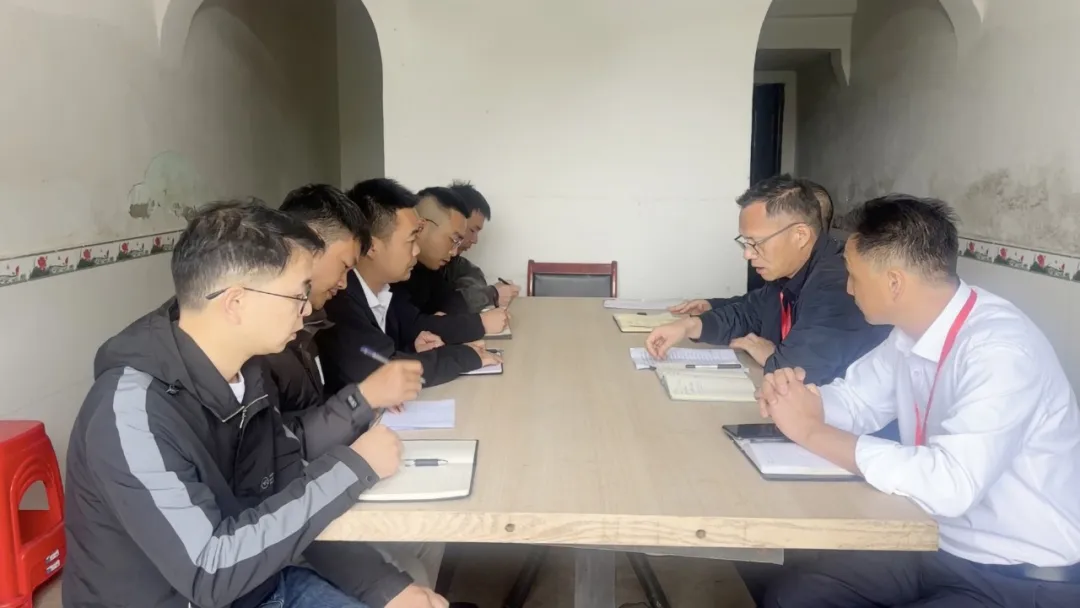 南昌市政建设集团赴罗亭镇供水项目开展“清风筑界”廉洁警示教育 南昌市政建设集团赴罗亭镇供水项目开展“清风筑界”廉洁警示教育